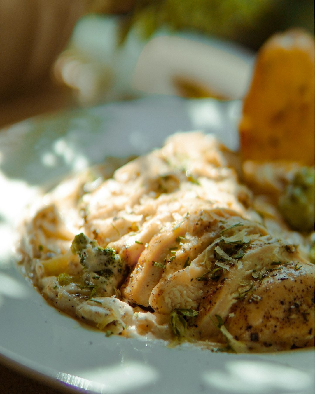 creamy garlic sauce